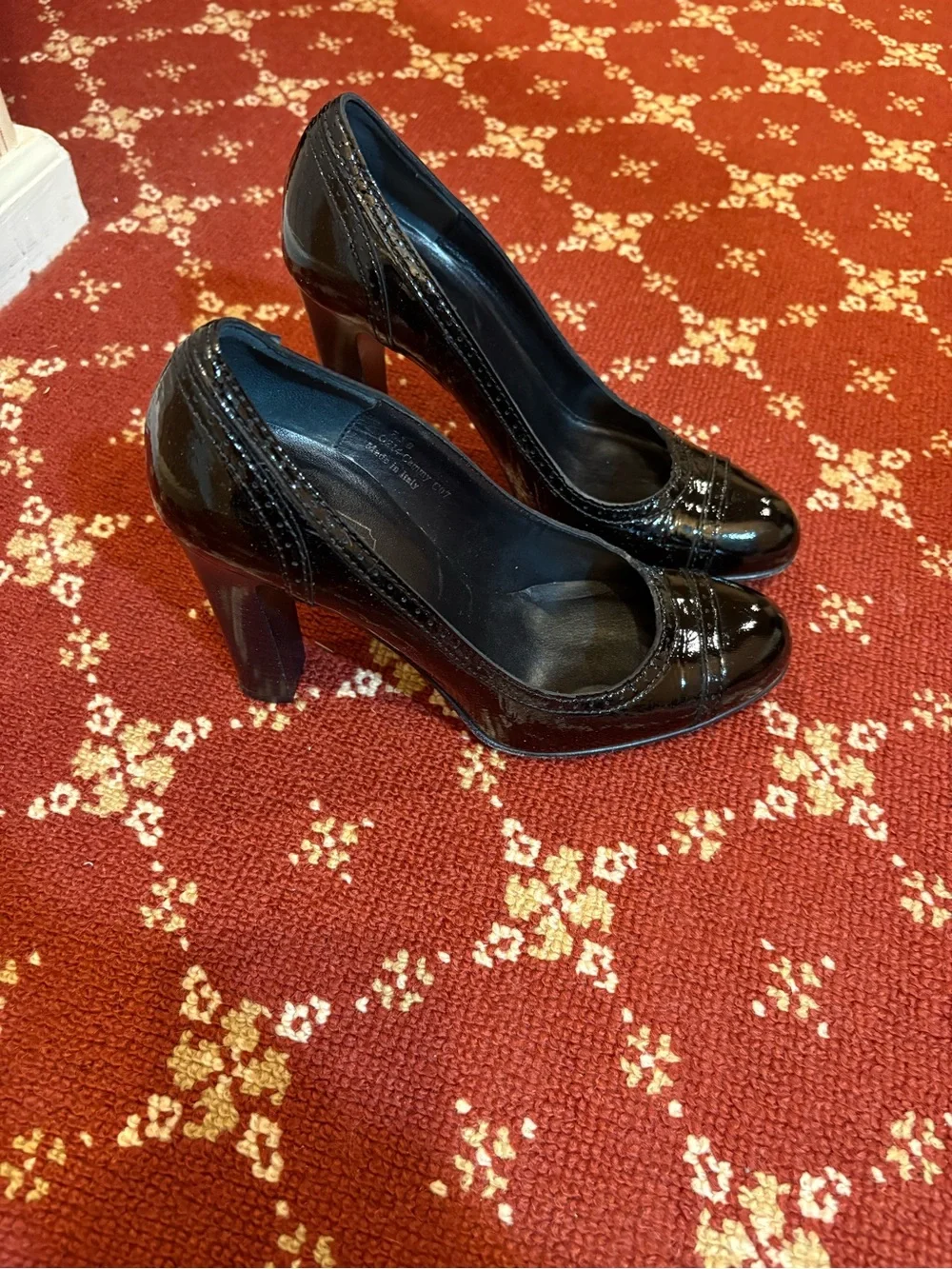 COACH Black Patent Leather Round-Toe Pumps